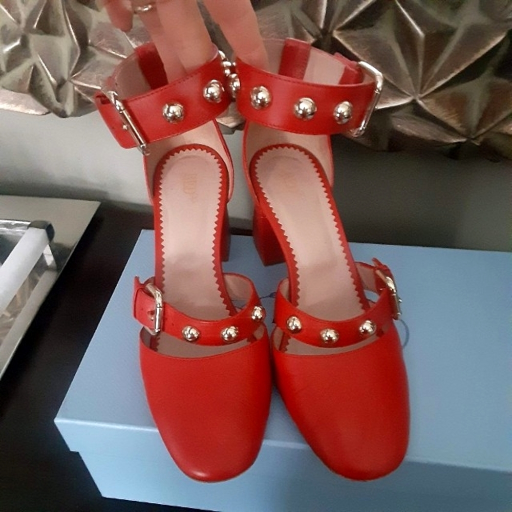Red Valentino,studded Mary Jane red leather pumps.size 36 1/2